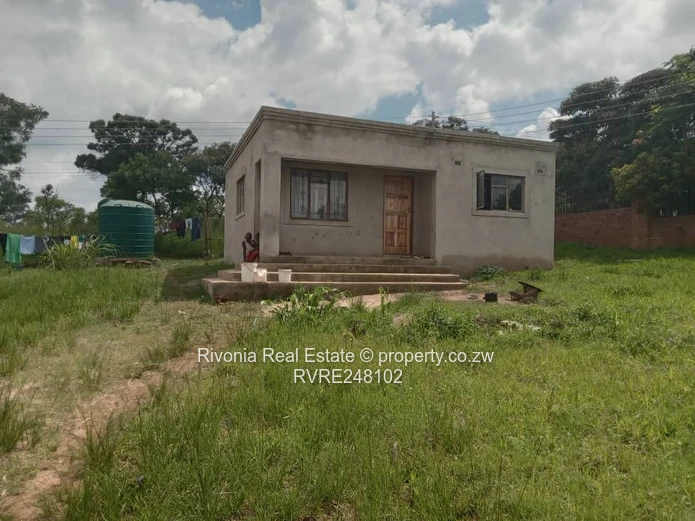 Stand with 4 roomed cottage 