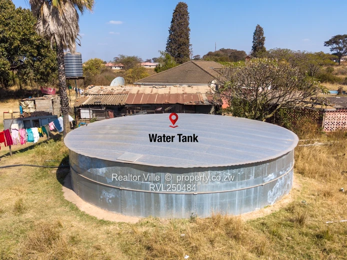 300 m² Stand in Snake Park — Tarred Roads & Water Tank