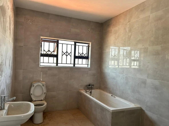 2 Bedroom Garden Flat