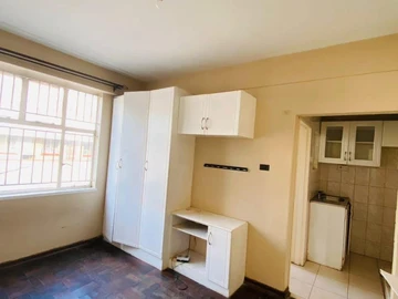 Flat & Apartment