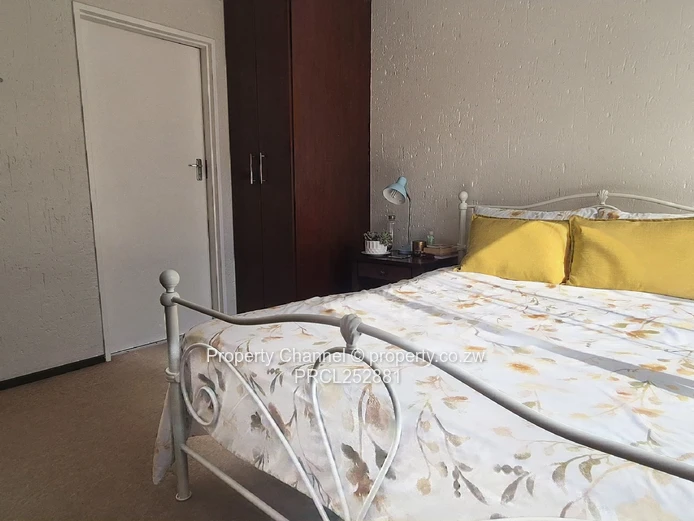 1 Bedroom Apartment For Sale in Ferndale, Johannesburg, South Africa