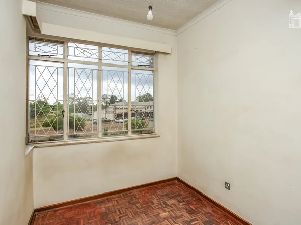 3 Bedroom Flat & Apartment