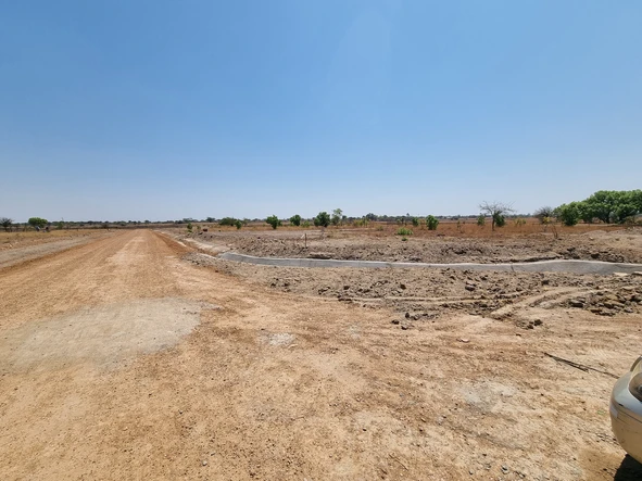 Farm & Agricultural Land