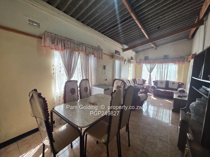 House For Sale In Cowdray Park