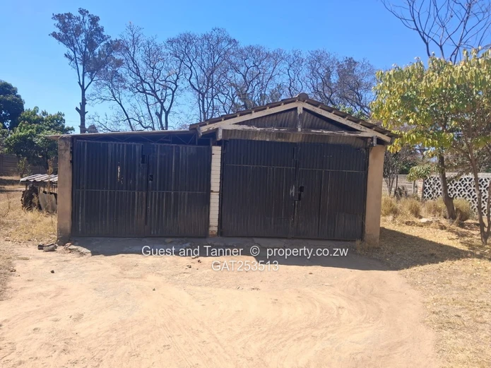 Golden Oldie Spacious Family Home for Sale - Hatfield 