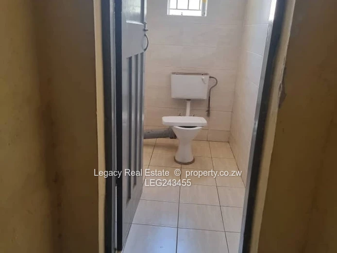 Diamond In The Rough ,High ROI Potential,Hatfield Developer’s Dream – Large Stand Near  Arlington .1