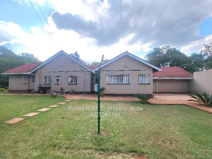 Neat 4 Bedroom House to Rent In Greendale