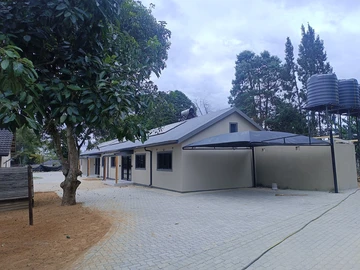 3 Bedroom Garden Flat