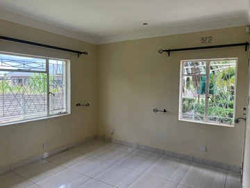 3 Bedroom Garden Flat