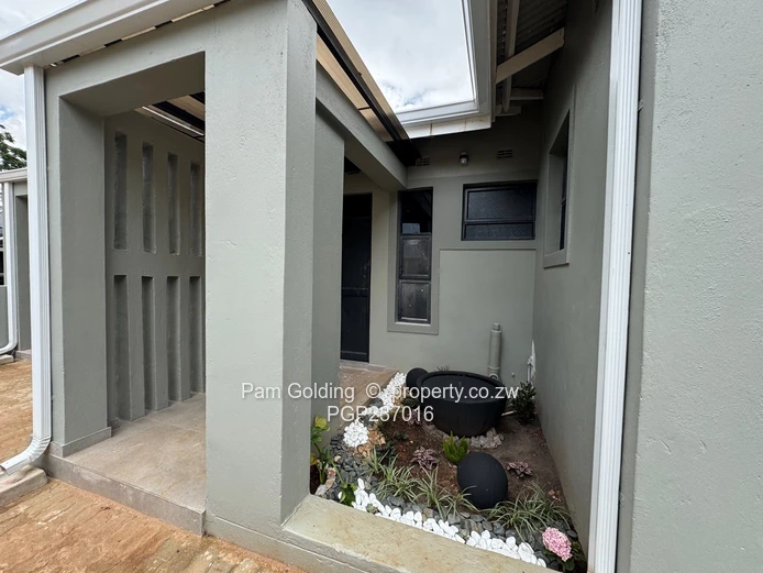 Modern Townhouse - Northwood