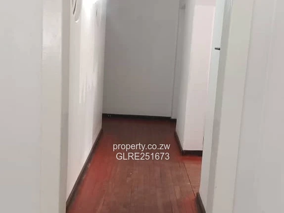 Renovator's 4-Bed Eastlea Home on 1300 m² with Pool & Borehole