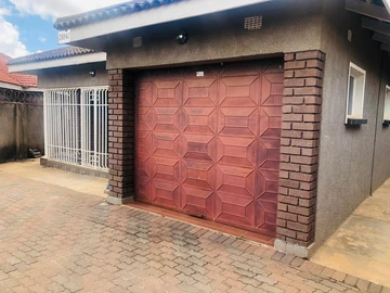Neat House For Rent in Springvale, Ruwa