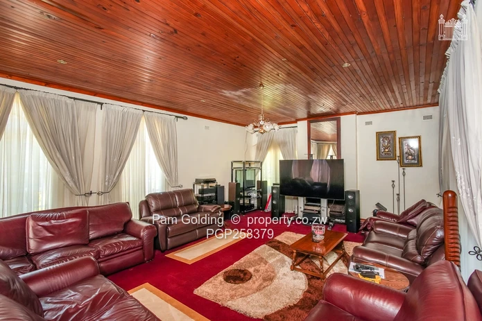 Prime Crn Property/ Harare Drive and Rolf Avenue (Sole Mandate)