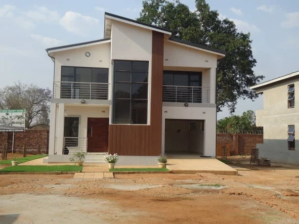 18 Unit Townhouse Complex