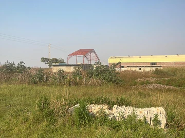 Commercial & Industrial Land