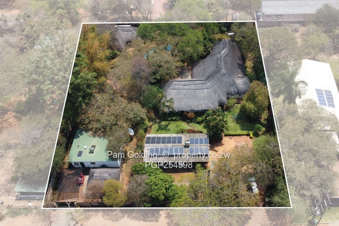Stunning Property in Old Victoria Falls