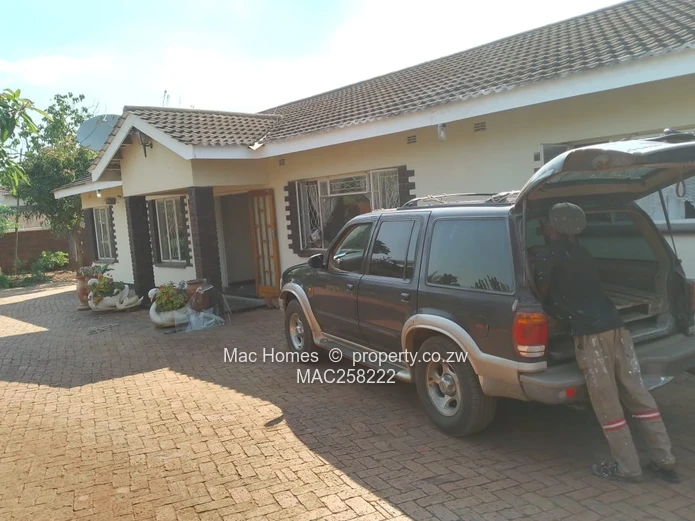 Old Marlborough Gem For sale along Harare Drive 