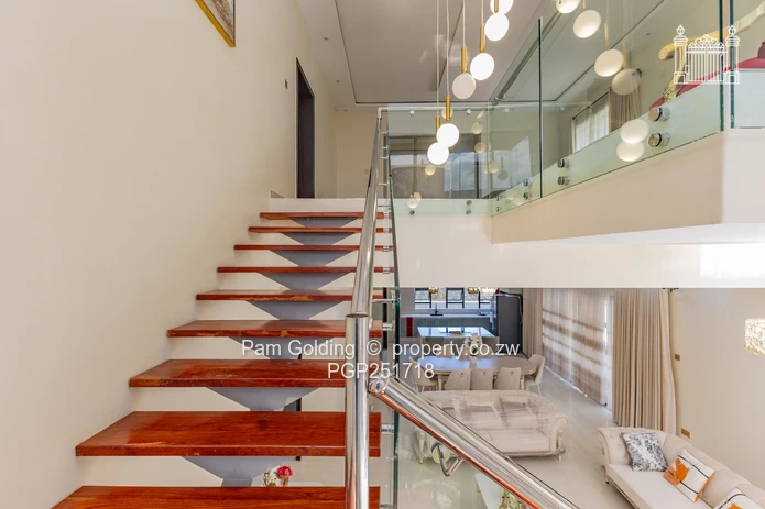 Kambanji – Luxury 5-Bedroom Duplex