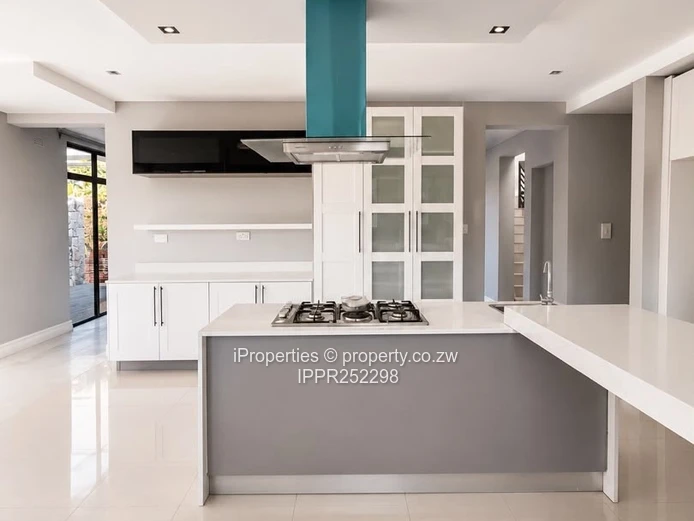 To Let | Glen Lorne | $2000 Per Month