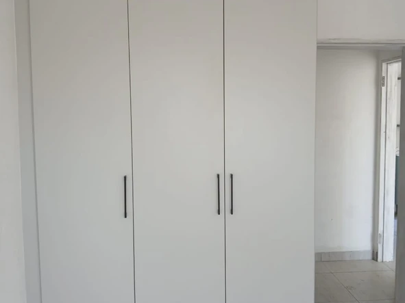 2 Bedroom Flat & Apartment