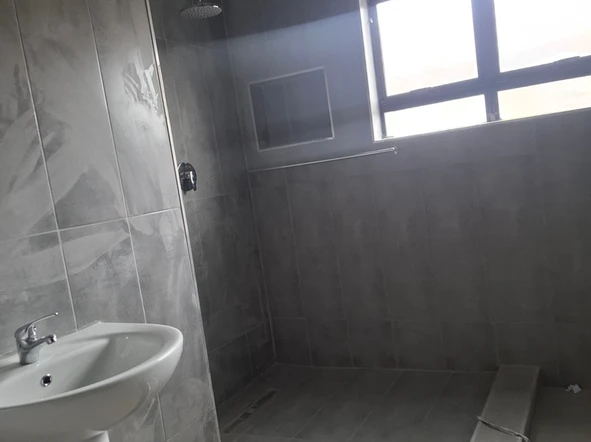 4 Bedroom Garden Flat