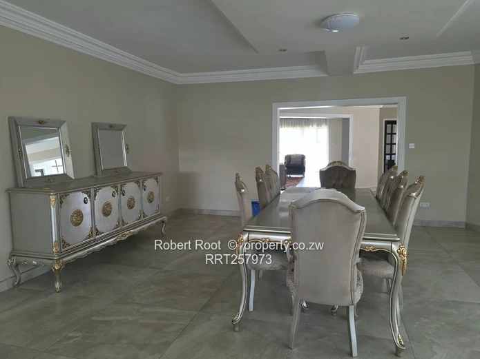 6 Bedroom Executive Townhouse to Rent in Helensvale