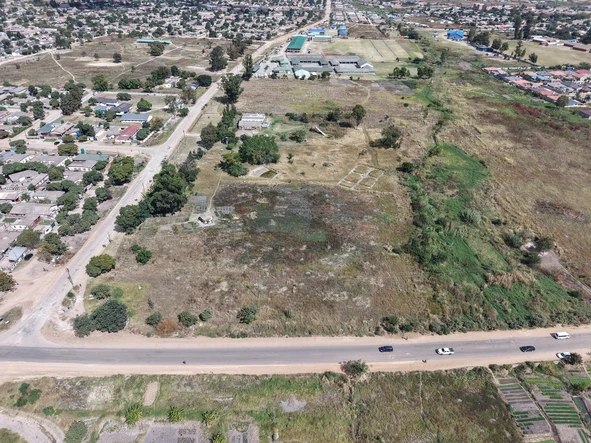 Commercial & Industrial Land