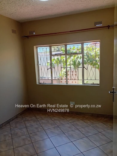 Modern Double storey house to rent 