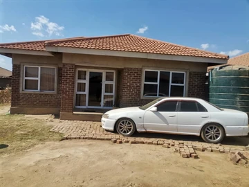 4 Bedroom House