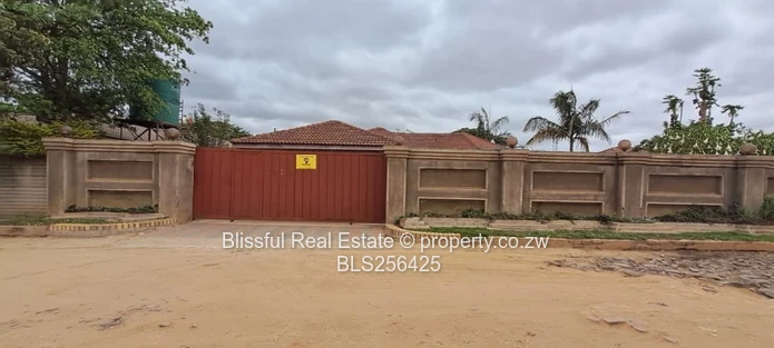 5bedroom house for sale in Chadcombe, Harare
