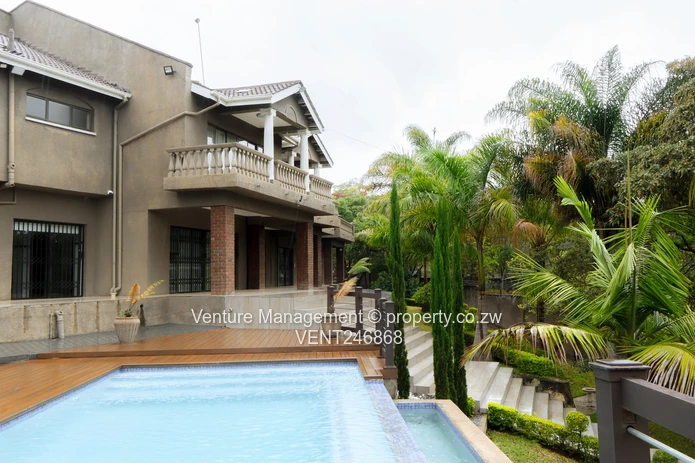 Luxury Executive Residence In Folyjon!