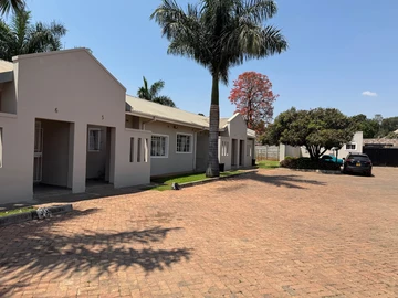 2 Bedroom Garden Flat