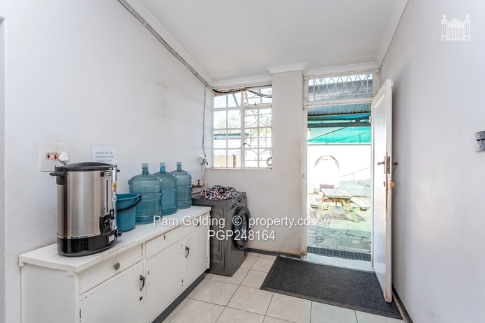 Prime Avenues Commercial Or Residential Opportunity Corner Property