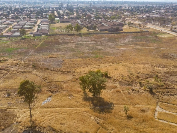 Commercial & Industrial Land