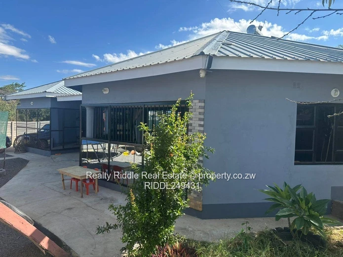 Spacious 4-Bed Family Home with Borehole in Northgate Heights