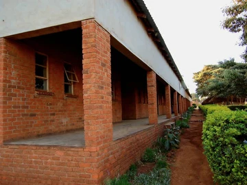 Commercial & Industrial Land