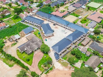 2 Bedroom Flat & Apartment