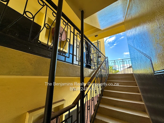 Neat 2bedroom duplex flat for sale
