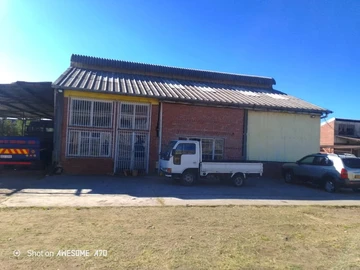 Commercial & Industrial Land