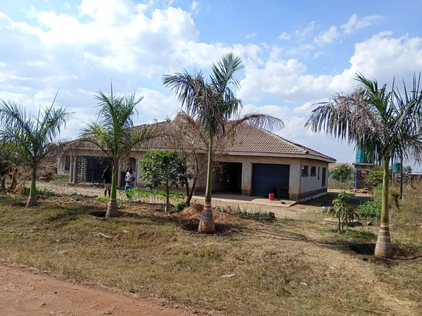 5 Bedroom House