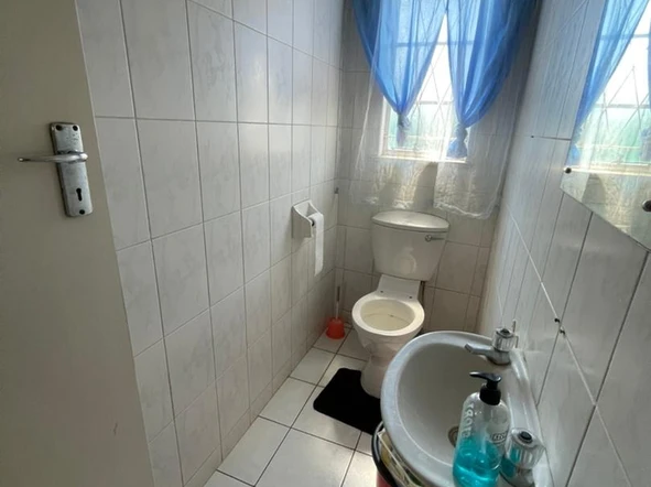 3 Bedroom Garden Flat