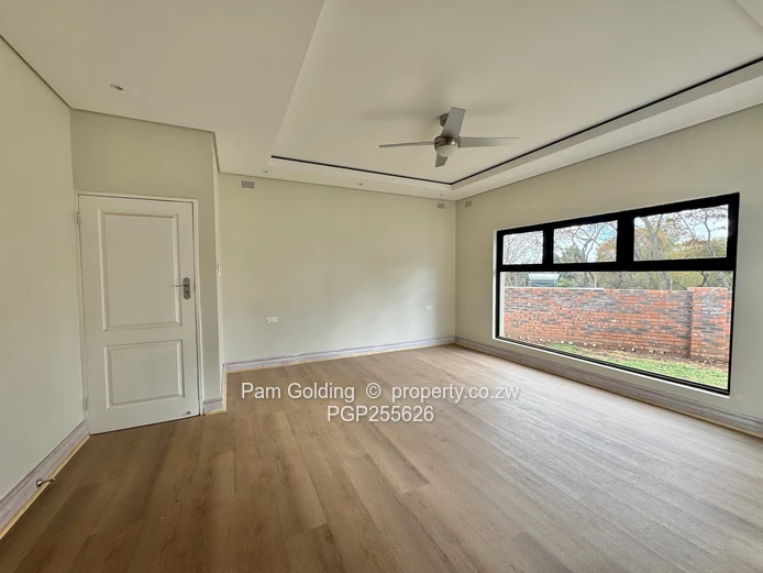 Exclusive Living - 4 Bedroom Home Chisipite 