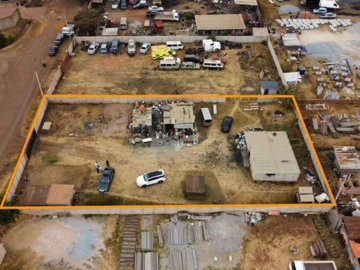 Commercial & Industrial Land