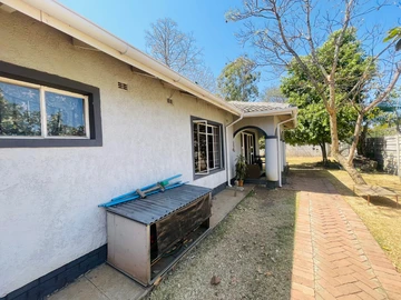 2 Bedroom Garden Flat