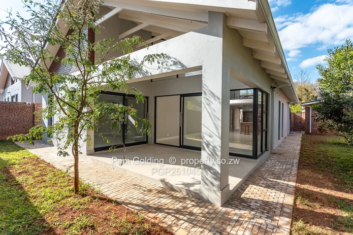 Greendale – Upmarket Cluster Homes for Sale (Sole Mandate)