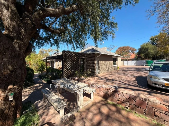Turnkey Guest Lodge - Fully-Furnished