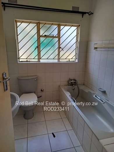 3 Bedroom Townhouse for rent in Athlone