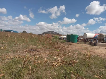 Commercial & Industrial Land