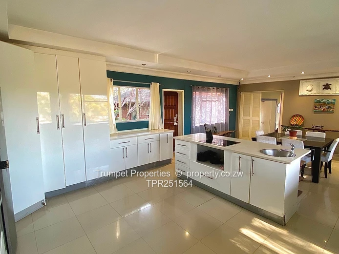 4 Bedroom Timeless Masterpiece In Glen Lorne For Sale (Sole Mandate)