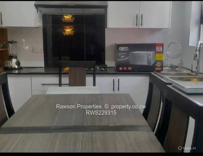 Mandara 6 beds House for Sale